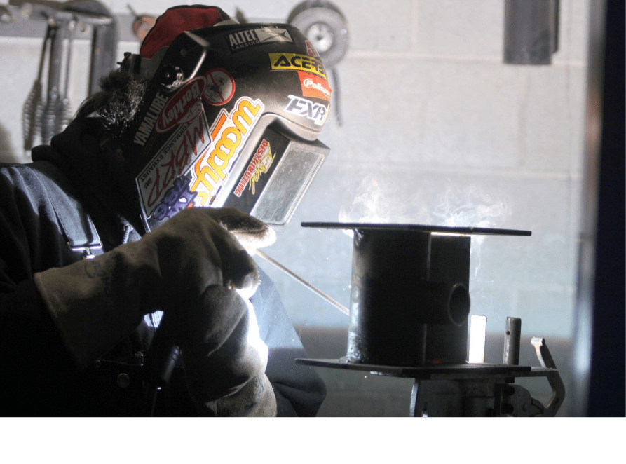 Local 800 Hosts Welding Competition